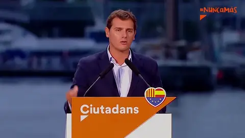 Albert Rivera sobre Quim Torra: "será bienvenido" al Congreso si "pide disculpas" Albert Rivera sobre Quim Torra: "será bienvenido" al Congreso si "pide disculpas"
