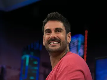 Melendi confirma en 'El Hormiguero 3.0' que será uno de los coaches de 'La Voz Kids' Melendi confirma en 'El Hormiguero 3.0' que será uno de los coaches de 'La Voz Kids'