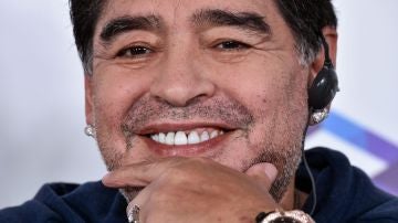 Diego Maradona en rueda de prensa