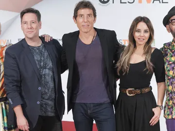 Soraya Arnelas, Carlos Latre, Manel Fuentes, Chenoa y José Corbacho en el FesTVal de Vitoria Soraya Arnelas, Carlos Latre, Manel Fuentes, Chenoa y José Corbacho en el FesTVal de Vitoria