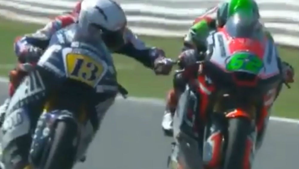 Fenati le toca el freno a Manzi