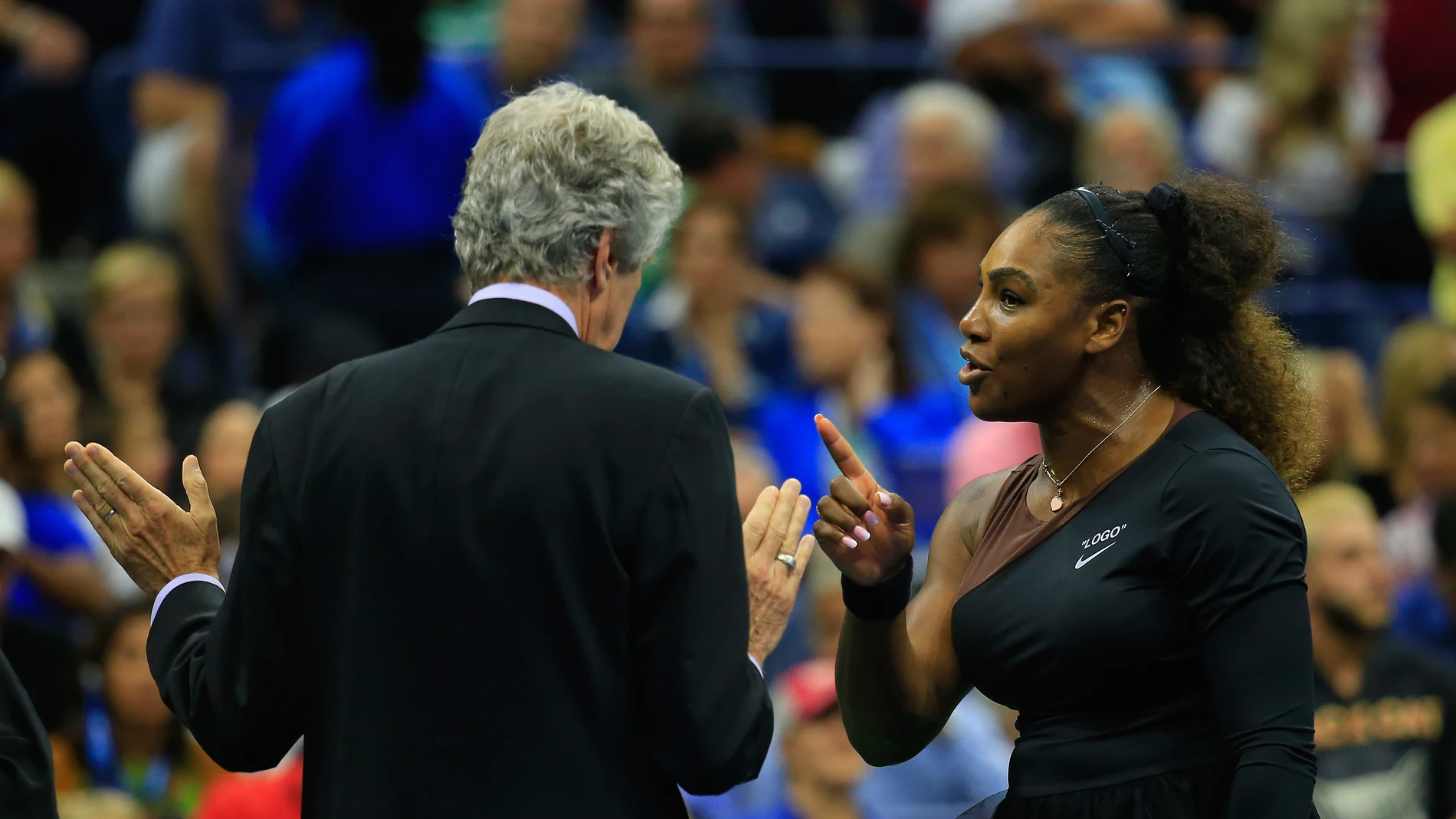 Serena Williams protesta durante la final del US Open Serena Williams protesta durante la final del US Open