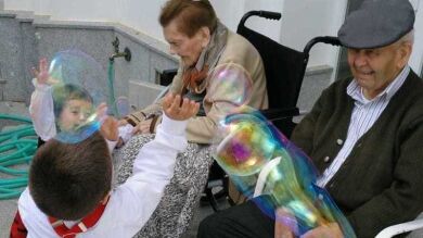 Un matrimonio de ancianos separado en dos residencias en Córdoba vuelve a estar junto gracias al apoyo de miles de internautas