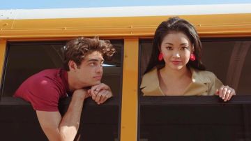 Lana Condor y Noah Centineo en 'A todos los chicos de los que me enamoré'