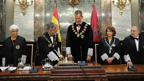 El Rey abre el año judicial marcado por el juicio al 'procés' El Rey abre el año judicial marcado por el juicio al 'procés'