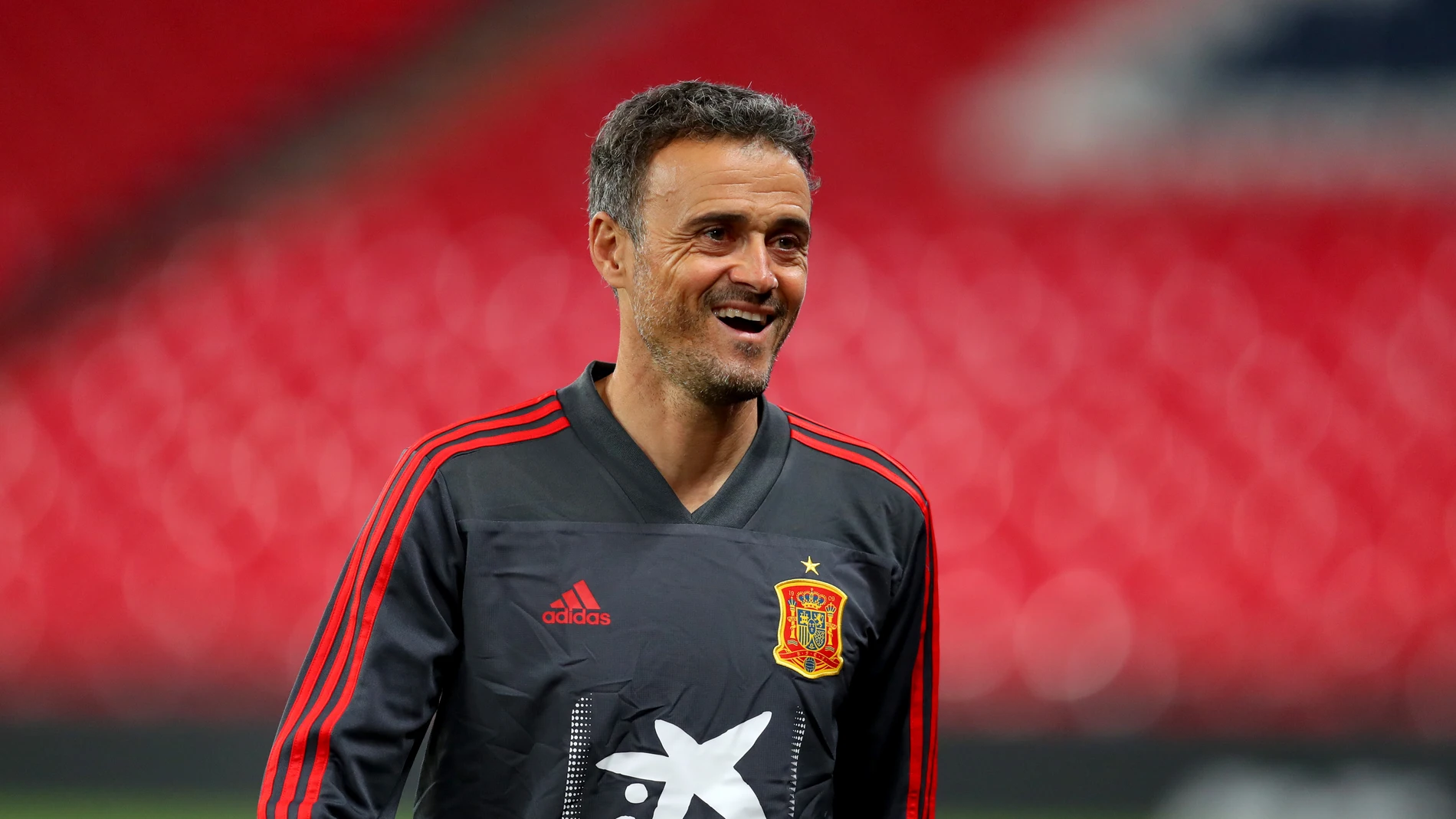 Luis Enrique, sonriente en un entrenamiento con la Selección Luis Enrique, sonriente en un entrenamiento con la Selección