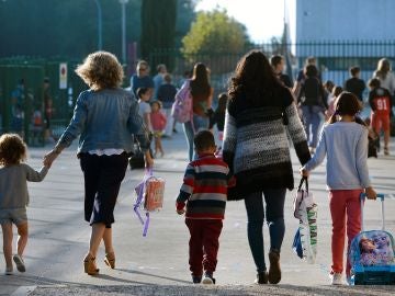El número de docentes en España asciende un 4,4% pero sigue siendo insuficiente