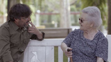 La entrañable entrevista de Jordi Évole a la protagonista de 'Hasta los 100 y más allá'