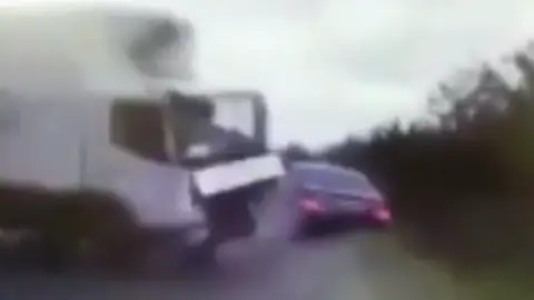 Herido leve el presidente de Moldavia en un accidente de tráfico Herido leve el presidente de Moldavia en un accidente de tráfico