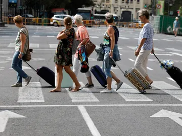 Exteriores prepara un vuelo para que los españoles atrapados en Malta por las restricciones puedan regresar Exteriores prepara un vuelo para que los españoles atrapados en Malta por las restricciones puedan regresar