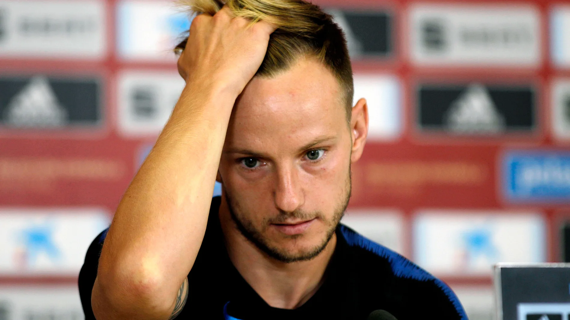 Rakitic, en una rueda de prensa con Croacia Rakitic, en una rueda de prensa con Croacia