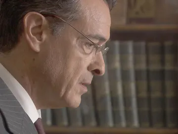 El padre de Elsa descubre toda la verdad El padre de Elsa descubre toda la verdad