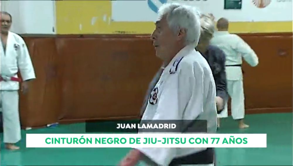 Juan Lamadrid, cinturón negro de Jiu-jitsu con 77 años: "Las caídas cuestas, pero lo peor es levantarse"