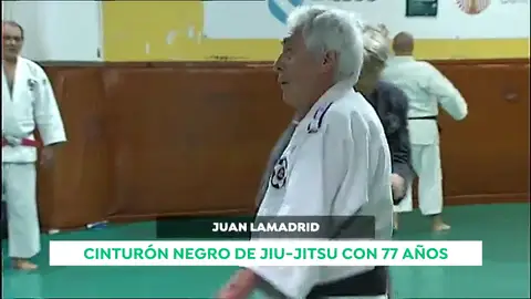 Juan Lamadrid, cinturón negro de Jiu-jitsu con 77 años: "Las caídas cuestas, pero lo peor es levantarse" Juan Lamadrid, cinturón negro de Jiu-jitsu con 77 años: "Las caídas cuestas, pero lo peor es levantarse"