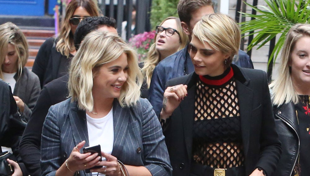 Cara Delevigne y Ashley Benson