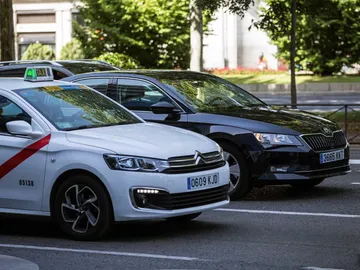 En la imagen, un taxi en el centro de Madrid. En la imagen, un taxi en el centro de Madrid.
