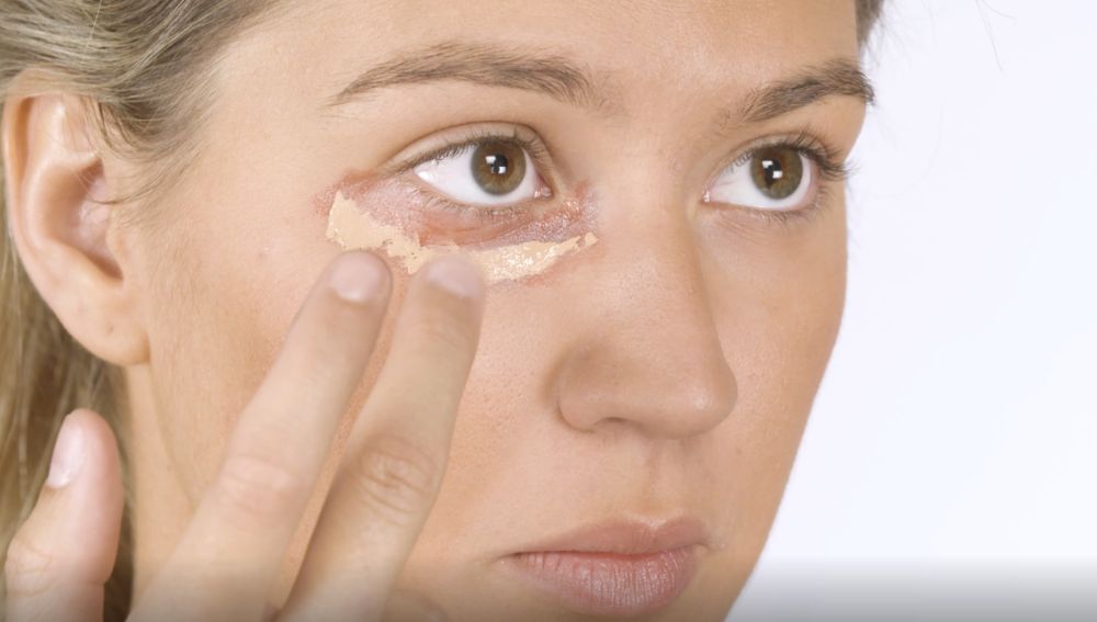 Como Disimular Las Bolsas De Los Ojos Con Maquillaje - Consejos Ojos - Como Maquillarse Para Disimular Bolsas En Los Ojos