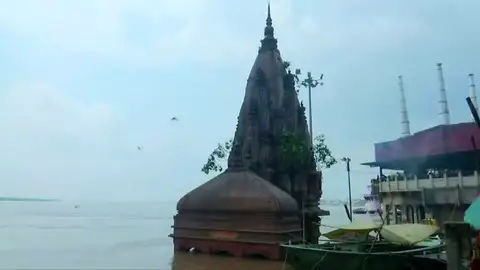 Grandes inundaciones en Varanasi, en la India Grandes inundaciones en Varanasi, en la India