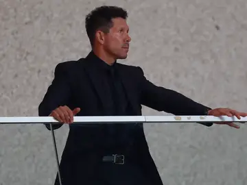 Simeone, en la grada del Louis II de Mónaco Simeone, en la grada del Louis II de Mónaco