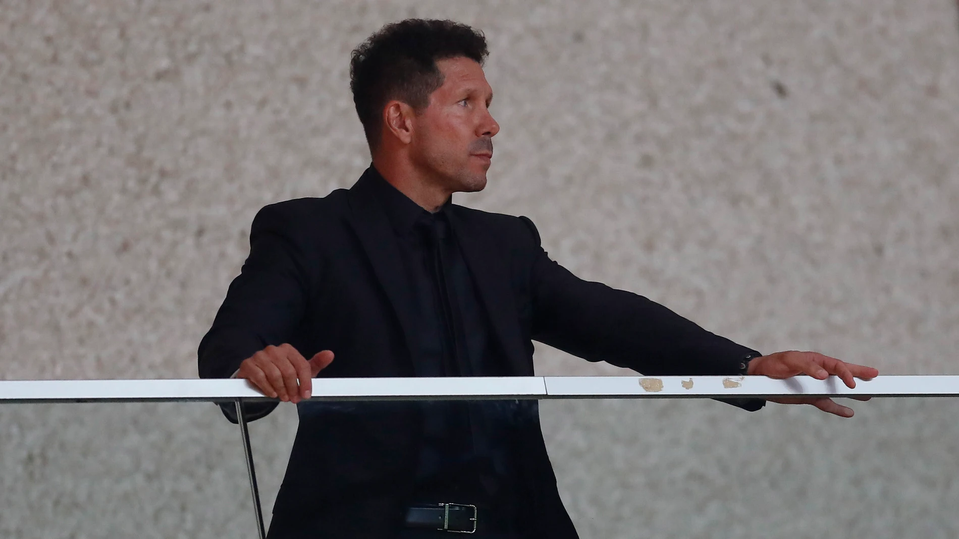 Simeone, en la grada del Louis II de Mónaco Simeone, en la grada del Louis II de Mónaco