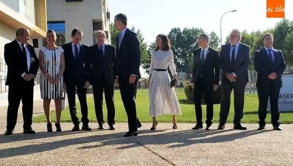 Las transparencias del vestido de la reina Letizia 