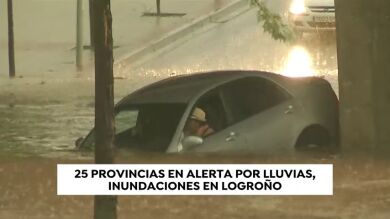 Una fuerte tromba de agua colapsa Logroño 