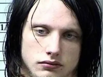 Robert Burnette, acusado del asesinato de su hijo Robert Burnette, acusado del asesinato de su hijo