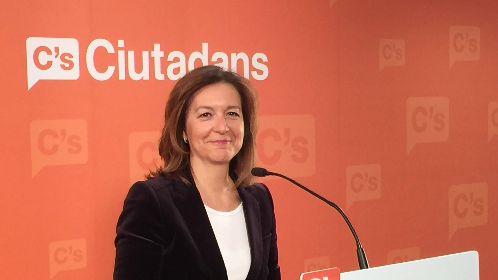 Imagen de archivo de Carina Mejías Imagen de archivo de Carina Mejías