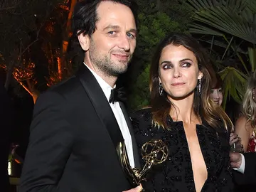 Matthew Rhys y Keri Russell Matthew Rhys y Keri Russell