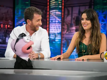 Revive el cuestionario de Trancas y Barrancas a Adriana Ugarte sobre su Instagram: "No sigues a Pablo Motos" Revive el cuestionario de Trancas y Barrancas a Adriana Ugarte sobre su Instagram: "No sigues a Pablo Motos"