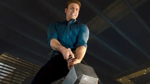 Crhis Evans Martillo de Thor