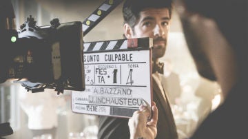 Asistimos a la fiesta de los laboratorios para conocer desde dentro la noche de la desaparici&oacute;n de Anne