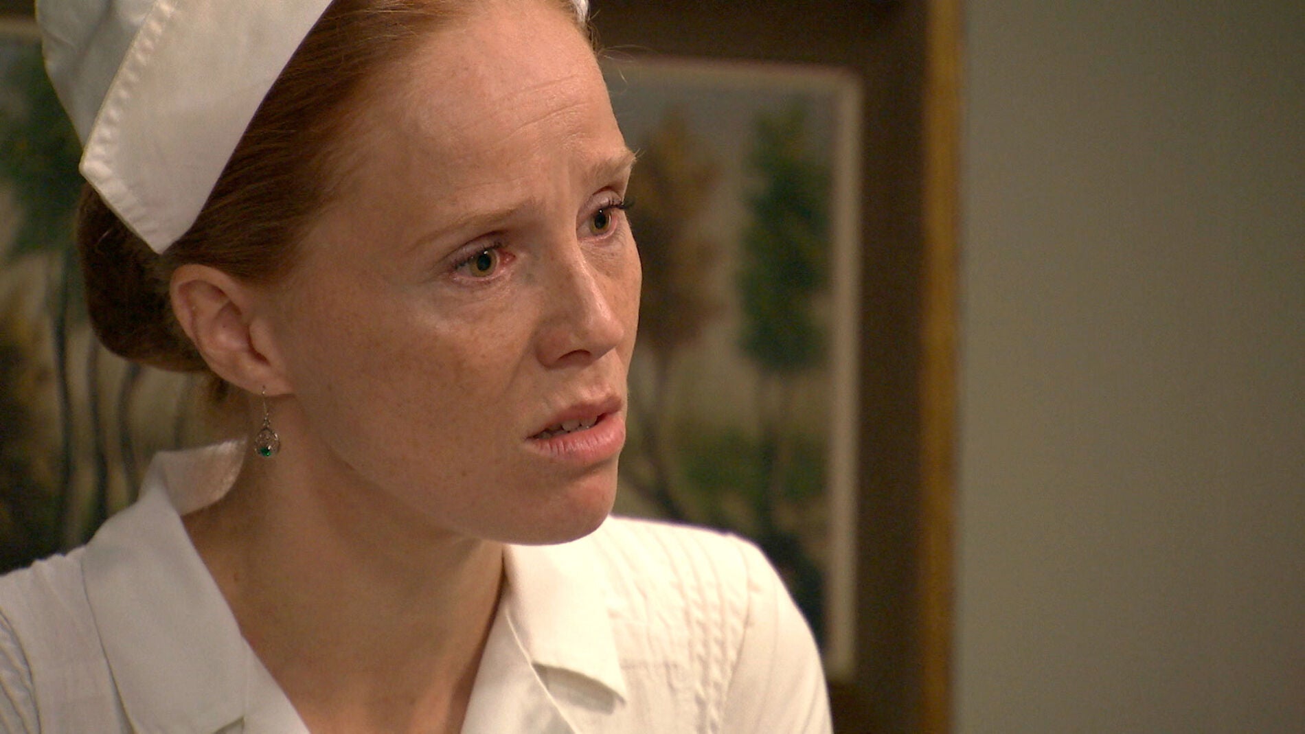 Ana, desesperada con la actitud de Manuel: "Tienes que ir al juicio, tienes que hacer justicia"