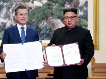 Kim Jong-un y Moon Jae-in