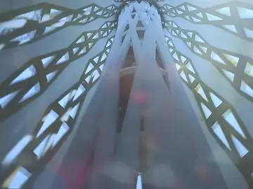 La Sagrada Familia levantará su última torre y puede estar acabada en 2026 La Sagrada Familia levantará su última torre y puede estar acabada en 2026