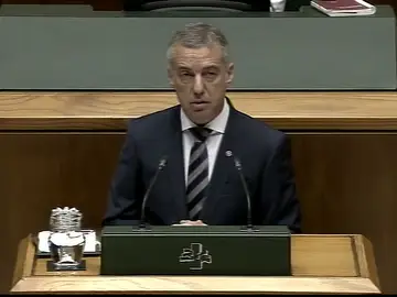 Urkullu defiende un Estatuto para Euskadi con norma de rango "cuasi-constitucional" Urkullu defiende un Estatuto para Euskadi con norma de rango "cuasi-constitucional"