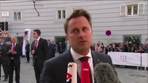 El primer ministro de Luxemburgo muestra su “asco” ante la idea de pagar para no acoger a inmigrantes El primer ministro de Luxemburgo muestra su “asco” ante la idea de pagar para no acoger a inmigrantes