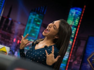 Ana Guerra cuenta en exclusiva en 'El Hormiguero 3.0' que va a sacar un nuevo disco y que su bolero se llamará 'Olvídame'