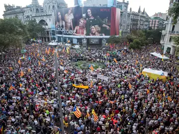 Aspecto del acto que organizan la ANC y Òmnium Cultural en Barcelona Aspecto del acto que organizan la ANC y Òmnium Cultural en Barcelona