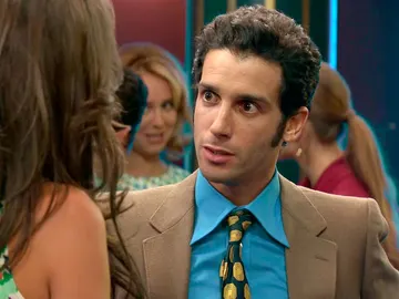 Ignacio miente a María Ignacio miente a María