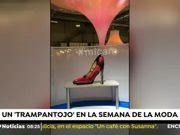¿Un zapato de tacón o una mujer pintada simulando ser un zapato? ¿Un zapato de tacón o una mujer pintada simulando ser un zapato?