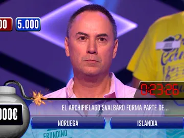 Erundino, muy concentrado, responde correctamente todas las preguntas de la bomba clasificatoria de '¡Boom!' Erundino, muy concentrado, responde correctamente todas las preguntas de la bomba clasificatoria de '¡Boom!'
