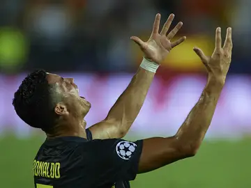 Cristiano Ronaldo se lamenta Cristiano Ronaldo se lamenta