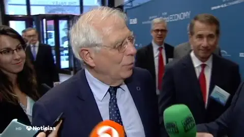 Borrell desmiente haber dicho que Trump le propuso la construcción de un muro en el Sáhara: "Nunca ha habido una propuesta en este sentido" Borrell desmiente haber dicho que Trump le propuso la construcción de un muro en el Sáhara: "Nunca ha habido una propuesta en este sentido"