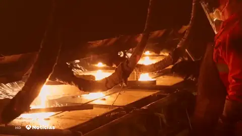 Las grandes fábricas podrían tener que hacer paradas en su producción si el precio de la electricidad no baja Las grandes fábricas podrían tener que hacer paradas en su producción si el precio de la electricidad no baja