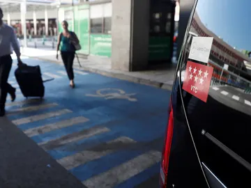 Imagen de un vehículo VTC Imagen de un vehículo VTC