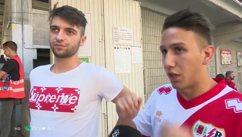 La afición del Rayo, temerosa tras la reapertura de Vallecas: "Hay una sensación de que el estadio vibra"