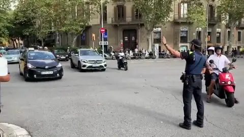 Varias ciudades españolas se suman al 'Día Europeo sin coches' y promueven el uso del transporte público Varias ciudades españolas se suman al 'Día Europeo sin coches' y promueven el uso del transporte público