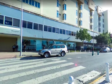 47.000 euros de indemnización a los padres de la niña que se cayó al suelo tras el parto 47.000 euros de indemnización a los padres de la niña que se cayó al suelo tras el parto