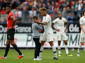 Neymar, con un niño Neymar, con un niño